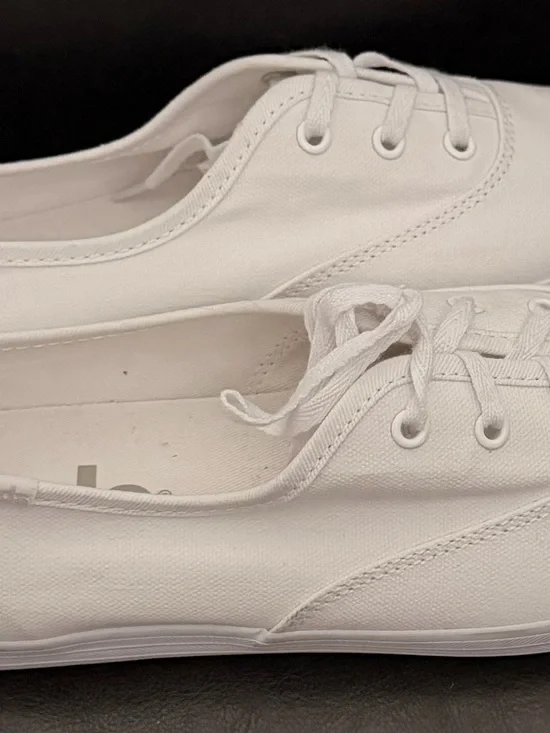 Ladies Keds White pointed toe Canvas Lace-Up Sneakers - Picture 5 of 7